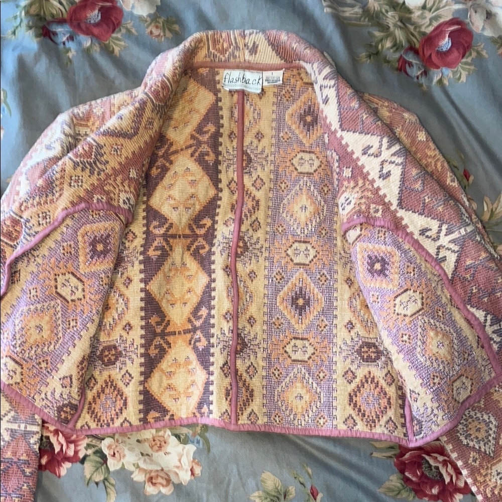 Vintage Patterned Jacket - image 8